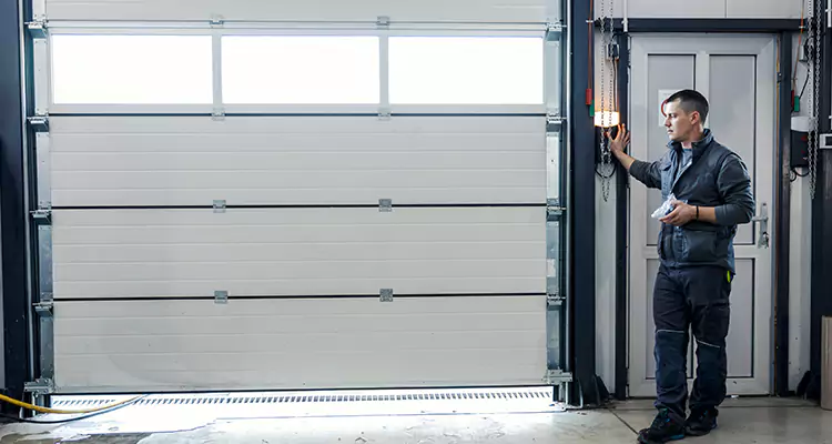 Our Garage Door Repair Services in Bayshore Gardens, FL