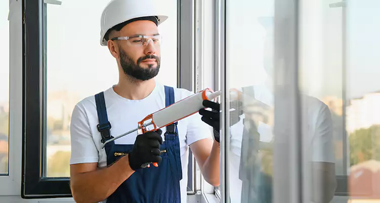 Retractable Screens Repair for Patio in Bayshore Gardens, FL