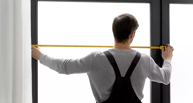 Retractable Deck Screens Repair in Bayshore Gardens, FL