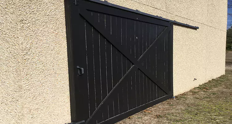 Sliding Barn Door Stuck Maintenance in Bayshore Gardens, FL