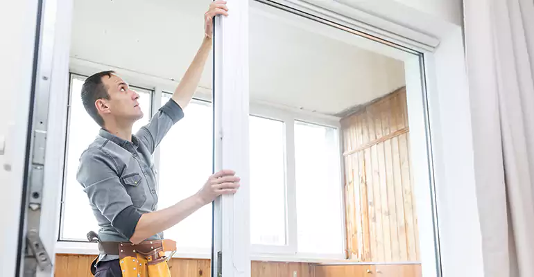 Aluminum Storefront Door Repair in Bayshore Gardens, FL